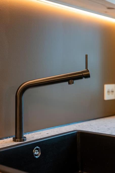 Fresh Studio Apartment, A Short Walk From Bryggen Bergen Luaran gambar